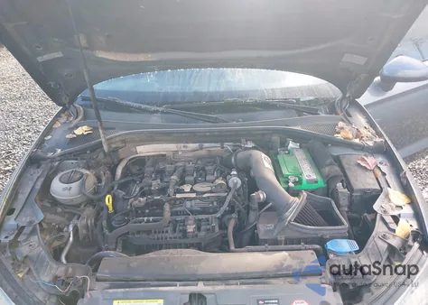 2015 Audi A3 2.0T Premium z USA, uszkodzony, nr VIN WAUBFGFF8F1002896